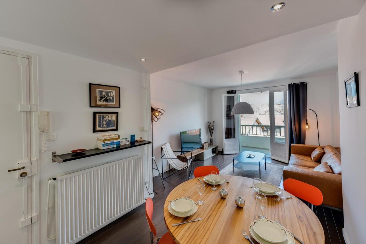 Allure - 2 Bedroom Apartment With Balcony In The Centre Of 안시 외부 사진